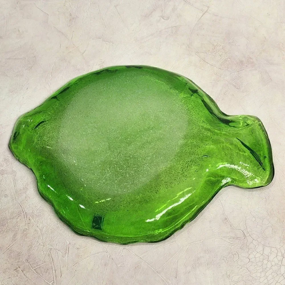 Vintage AMICI 11.5 Long Fish Shape Plate Dish Italian‎ Bubble Green Art Glass